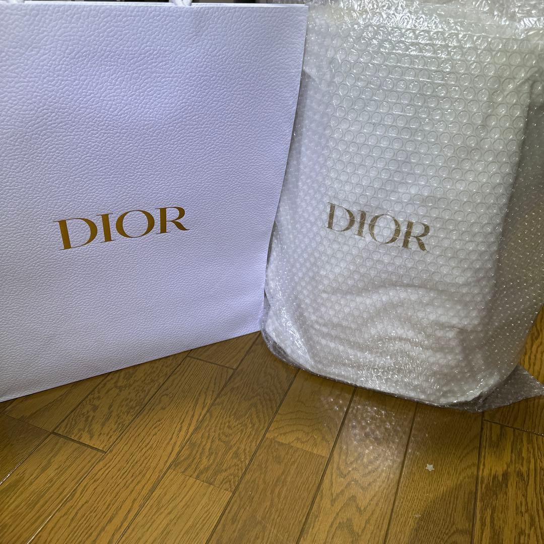 コフレ　ディオール アドヴェント カレンダー (展開店舗限定品)