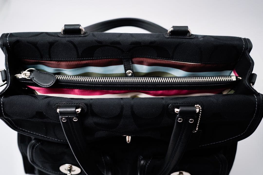 バッグ Coach Chelsea Signature Legacy Tote Bag