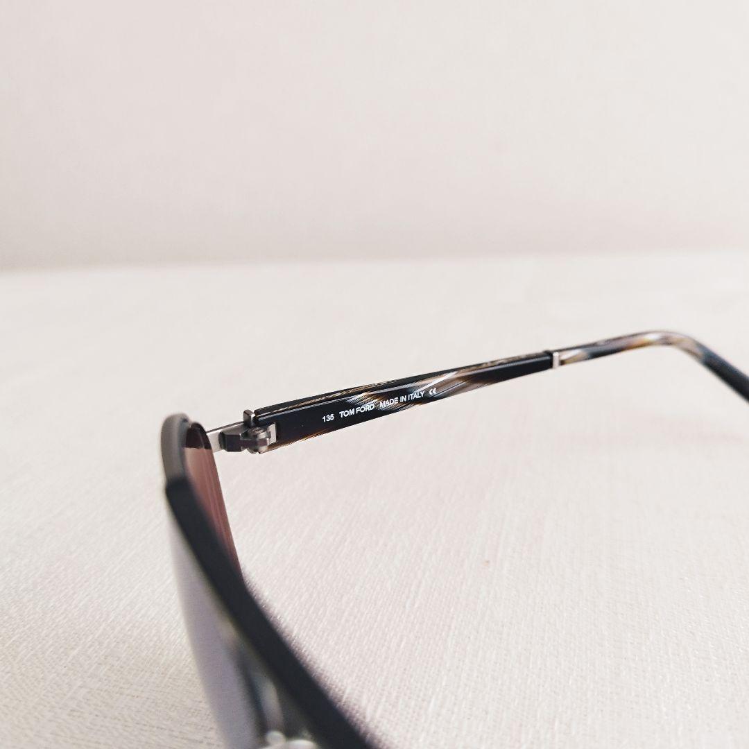 トムフォード　Camillo TF113　サングラス　ティアドロップ　フルリム