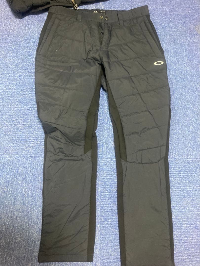 ゴルフ　2025年　セットアップ　冬用　オークリー