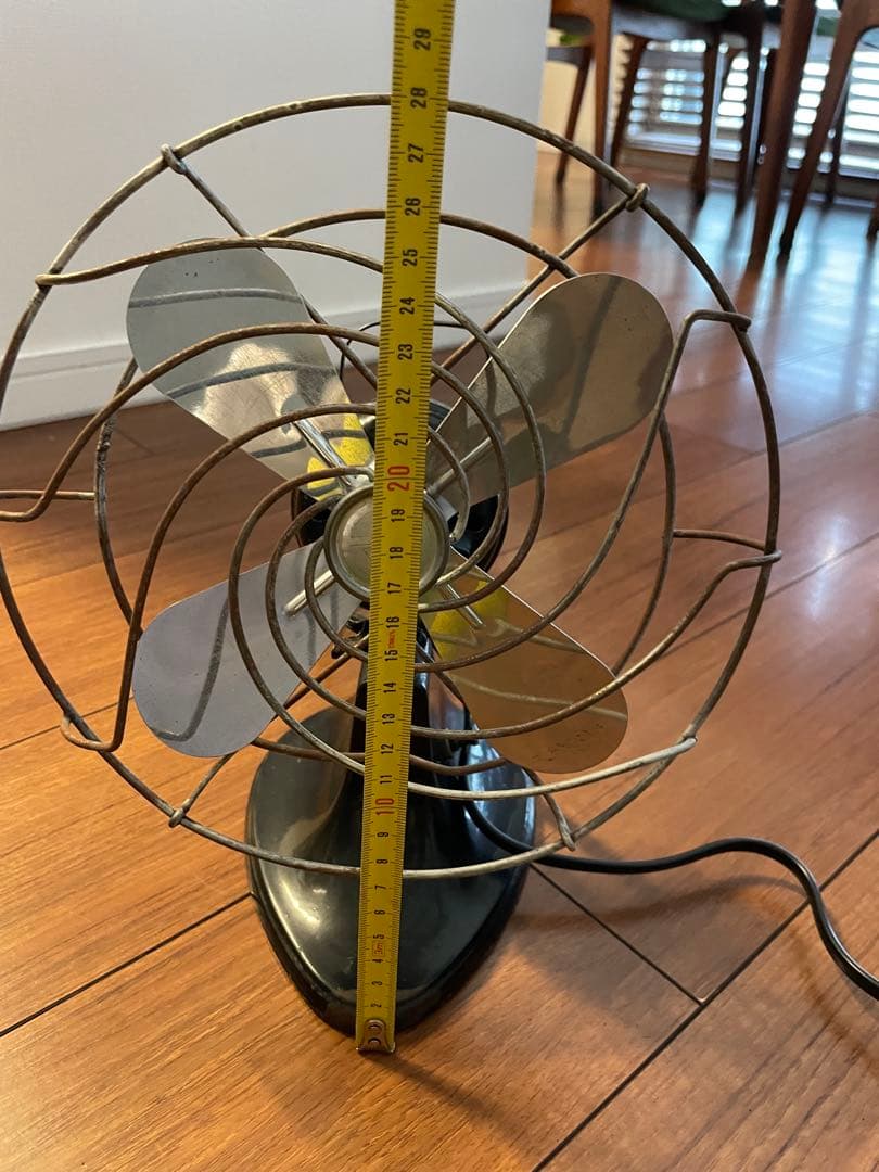ヴィンテージ 卓上扇風機 3枚羽根 黒