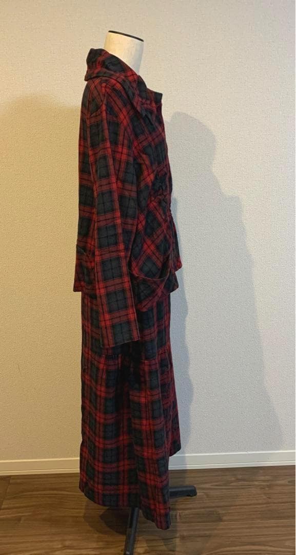 Jiu ロングスカート セレブ 高級 センソユニコ マツオインターナショナル