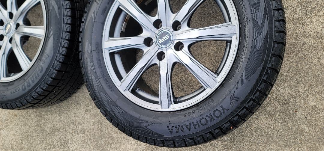 値下げ　ヨコハマ スタッドレス アイスガードG075 17inホイール4本セット