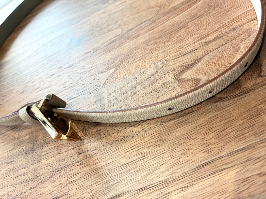 フェラガモ　レディース　ベルト　新品