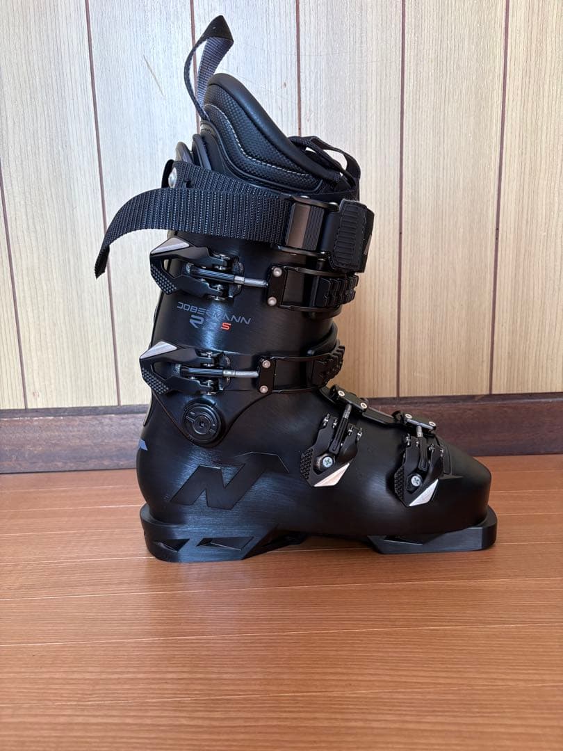 【未使用】ノルディカ ドーベルマン5RD-S 24.5cm