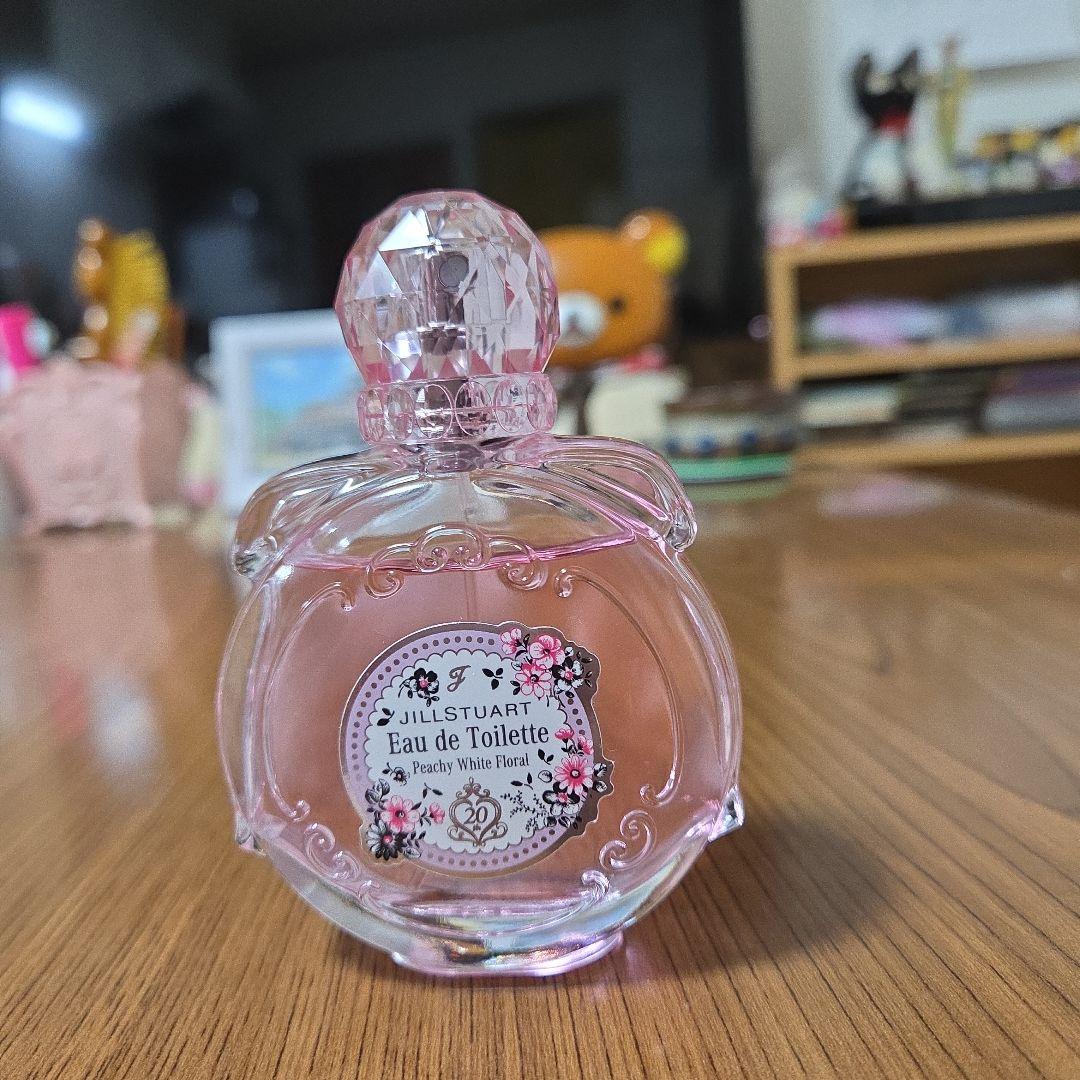 週末限定お値下げ　ジルスチュアート　ピーチーホワイトフローラル　50ml