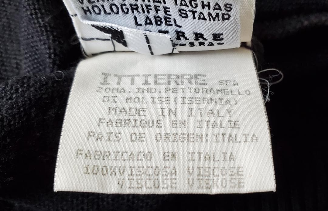 ヴェルサスVersusベストグレカメタルボタンクリーニング済