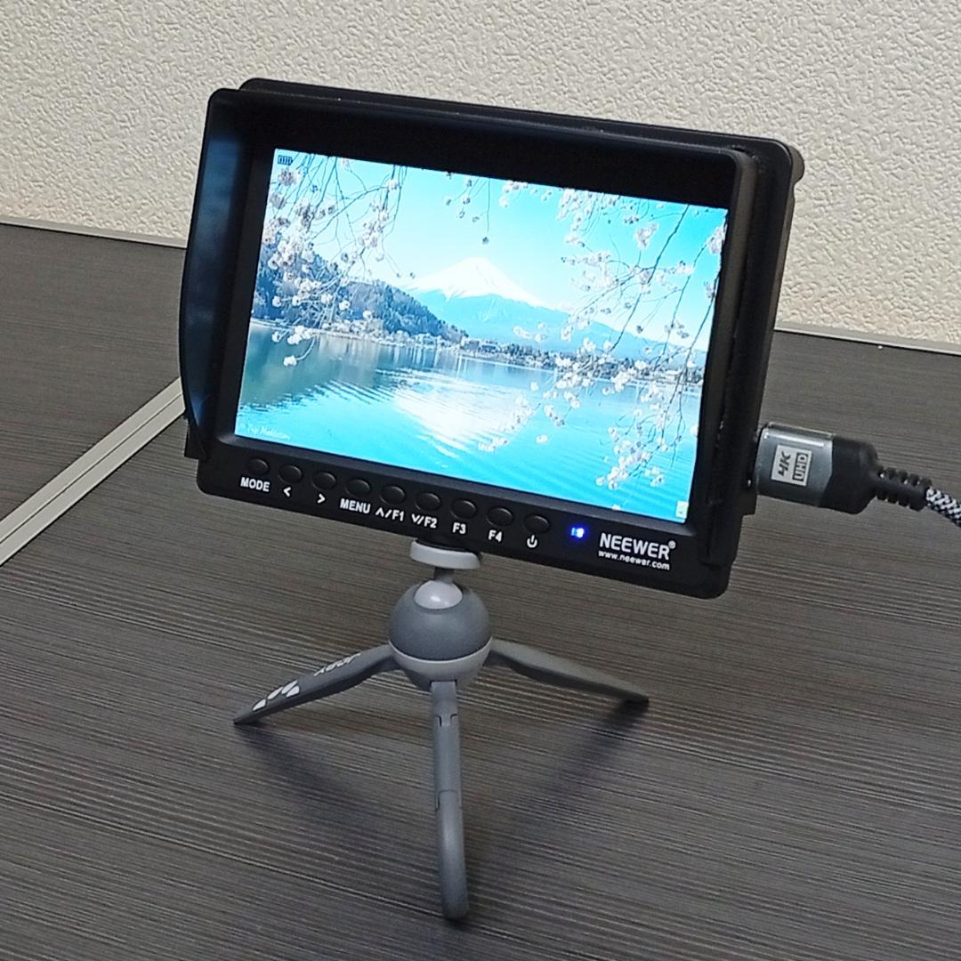 Neewer F100 7インチ カメラフィールドモニター＆充電器＆専用ケース付