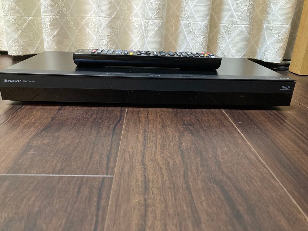 ブルーレイディスクレコーダー　シャープ　2020年製　2B-C05CW1