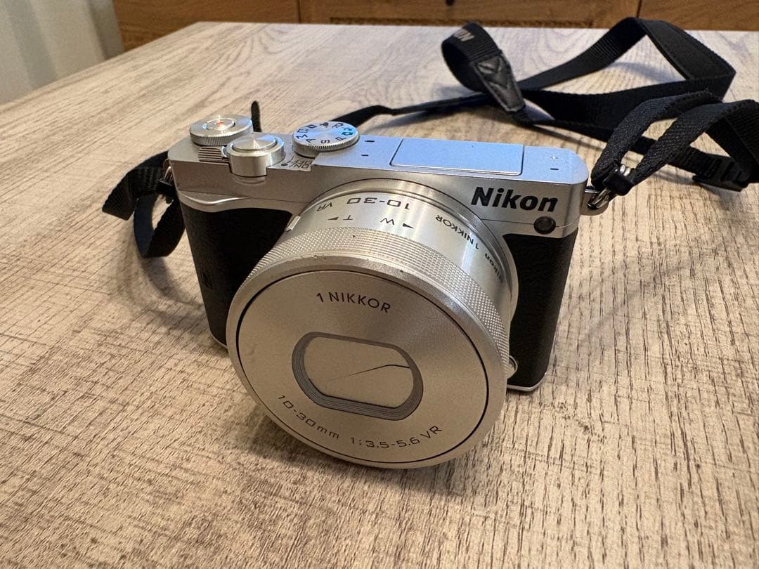 Nikon1 J5 ミラーレスカメラ レンズセット