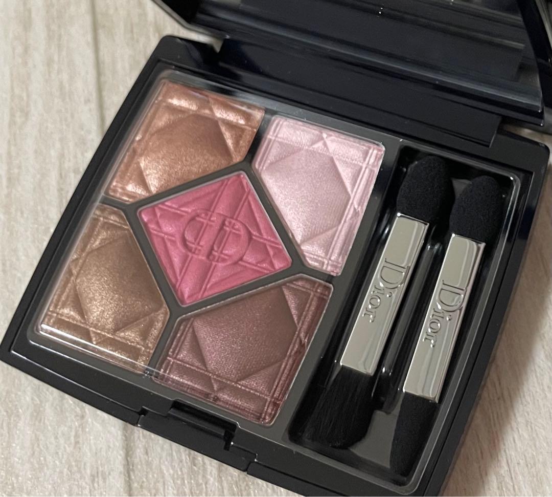 Dior ディオール　サンク　クルール　867 アトラクト　 アイシャドウ