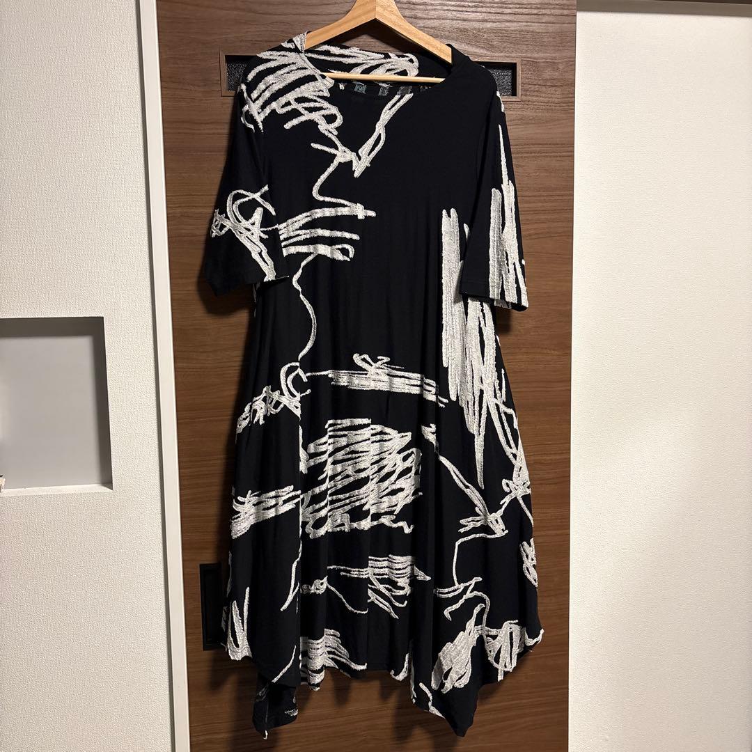 センソユニコ芽風ワンピース