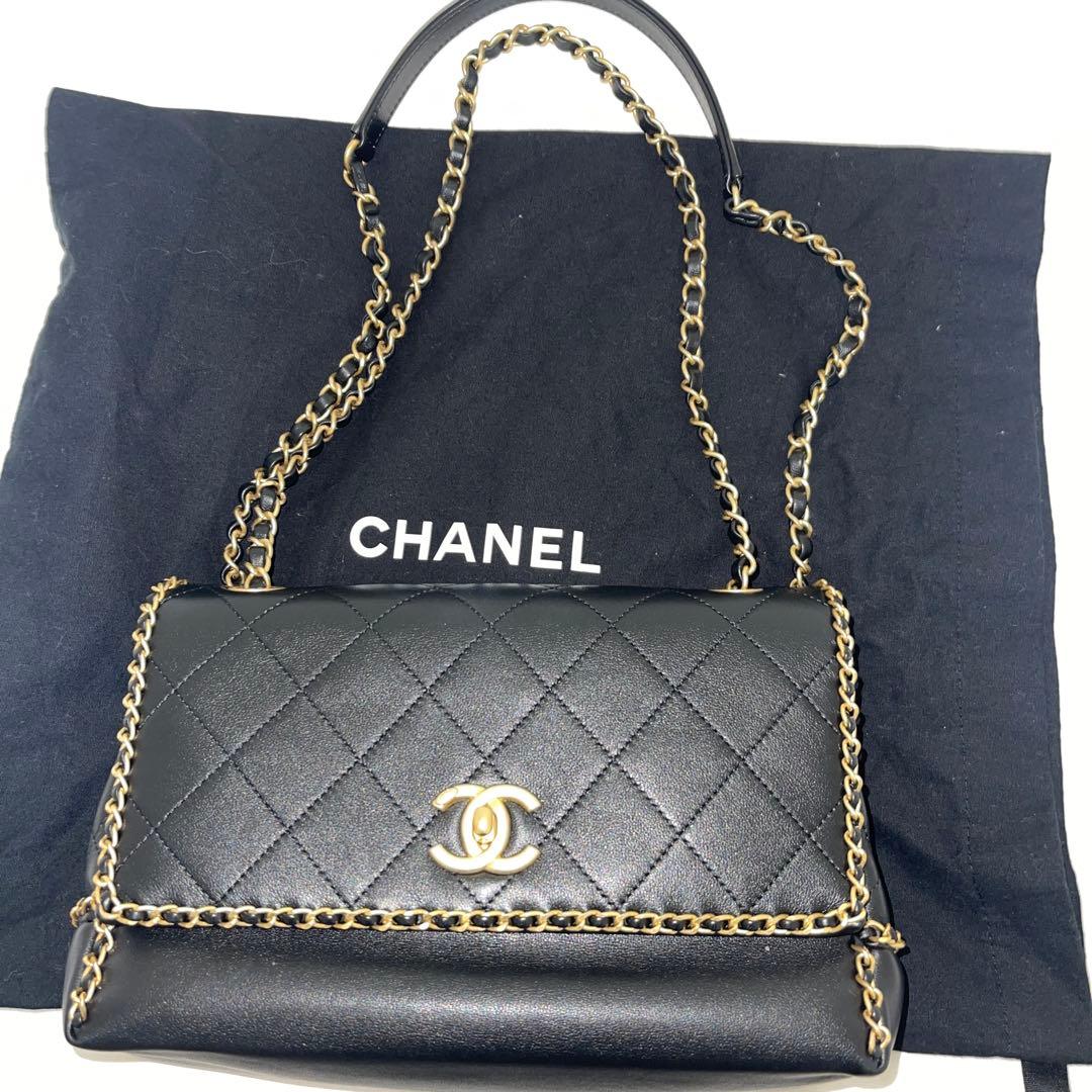 CHANEL フラップバッグ　黒　1回使用！