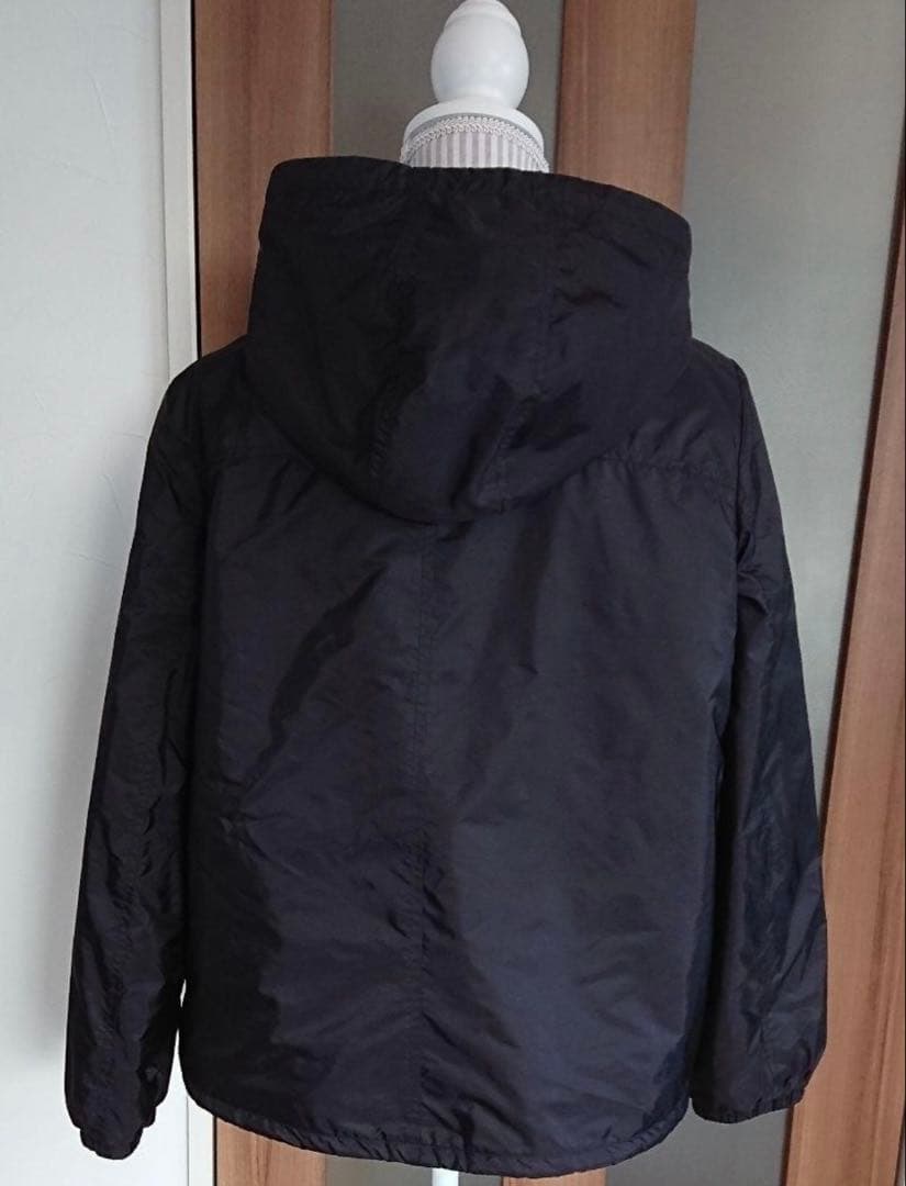 PRADA 三角ロゴ　ナイロンジャケット パーカー レディース 44