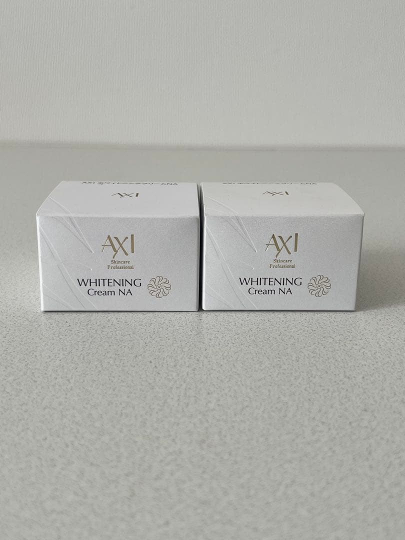クオレAXI ホワイトニングクリームNA