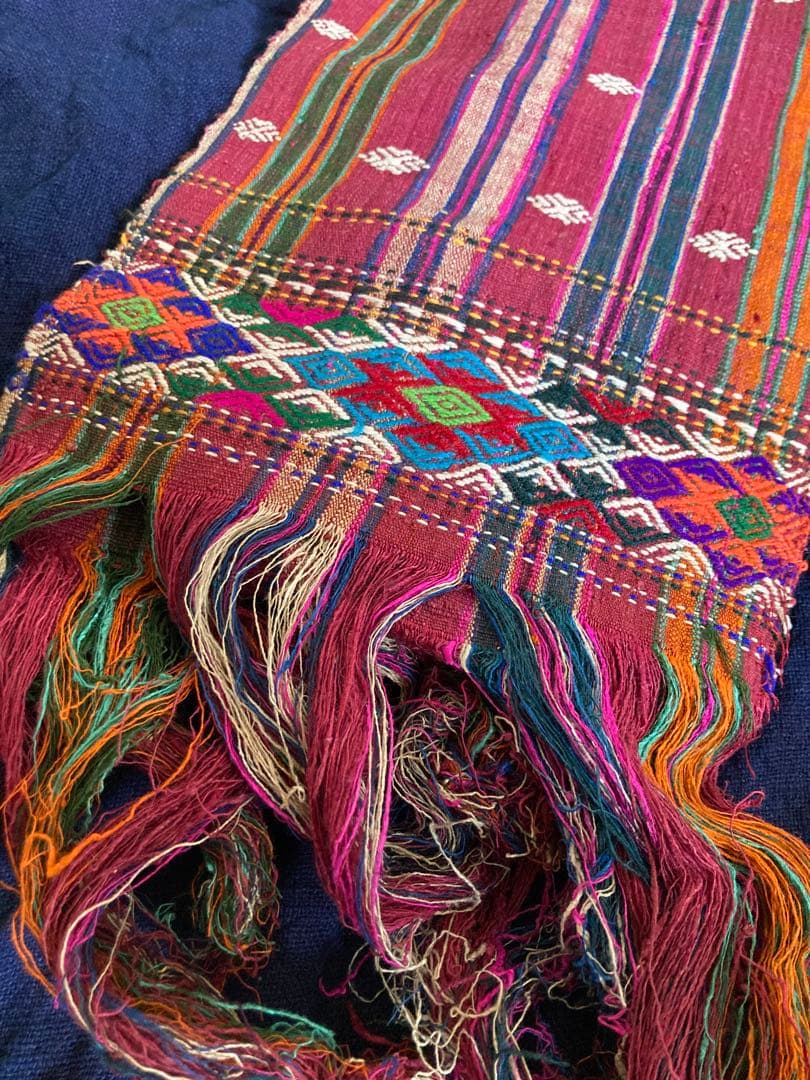 ブータン　染織　手織り　民藝　伝統工芸