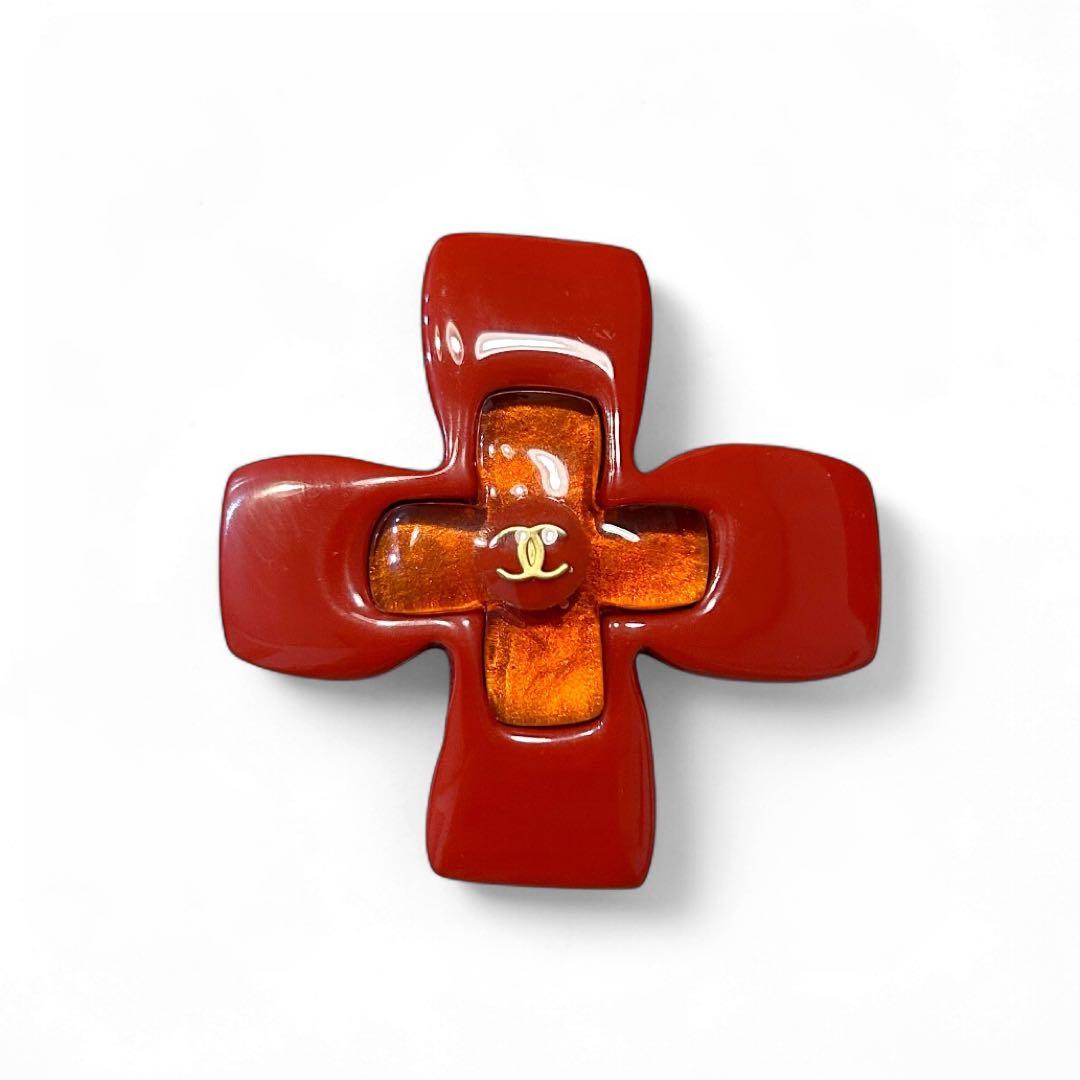 【超希少】CHANEL クロスモチーフ ブローチ ココマーク 95A 赤