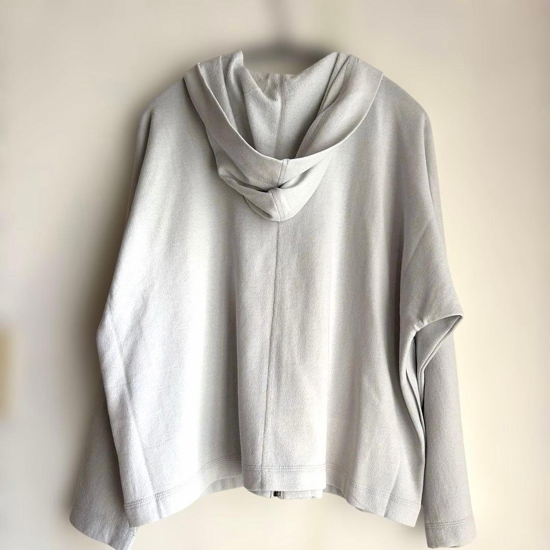 ヨーガンレール2023年未使用コットンパーカー