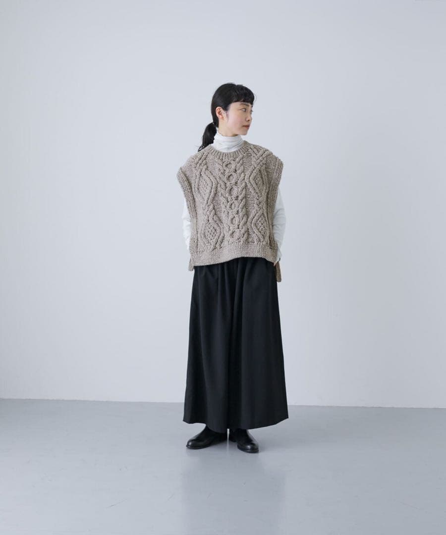 【今晩1500円引き】かぐれ　ペルーアランニットベスト　2025AW タグ付き