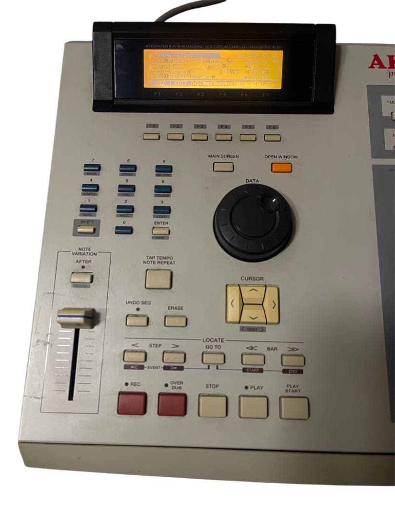 値段交渉⭕️ AKAI MPC2000XL サンプラー