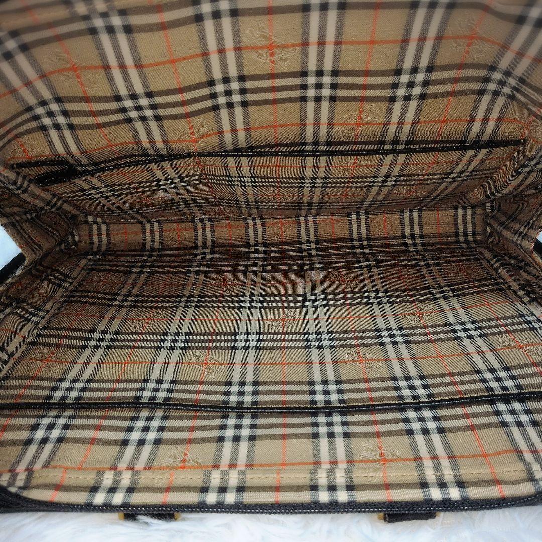 Burberry バーバリー Burberrysロゴ 金ロゴ ビジネス　黒