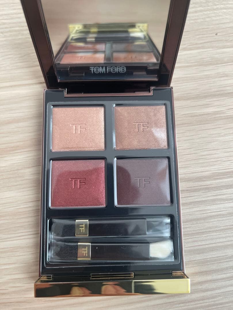 TOM FORD アイシャドウパレット 4色