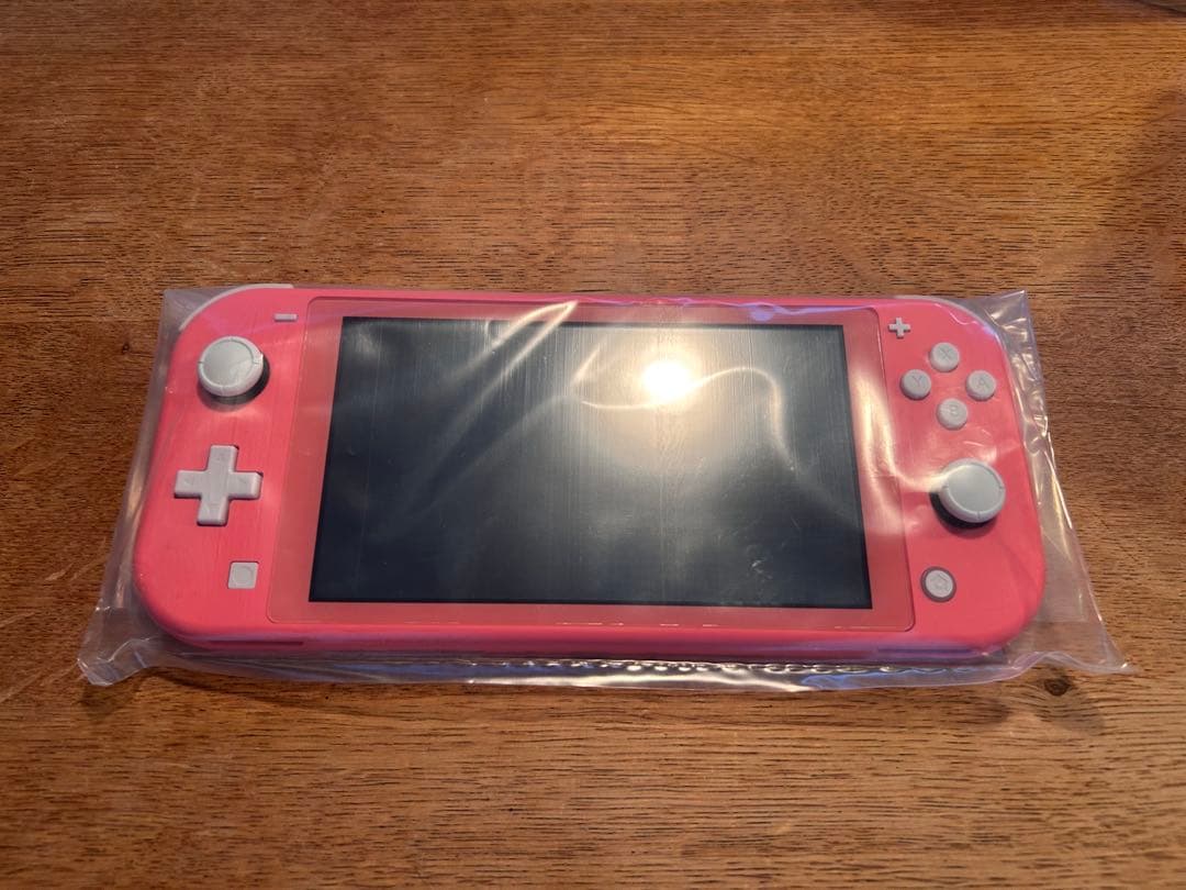 Nintendo Switch Lite コーラル+ あつまれ どうぶつの森