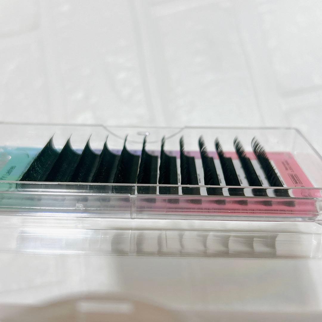 ✨つけまつげ 太さ0.07 C 長さ12mm 4本束 ボリューム 超極細