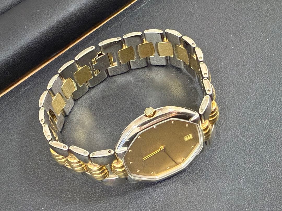 Christian Dior オクタゴン 腕時計 ゴールド文字盤 シルバー