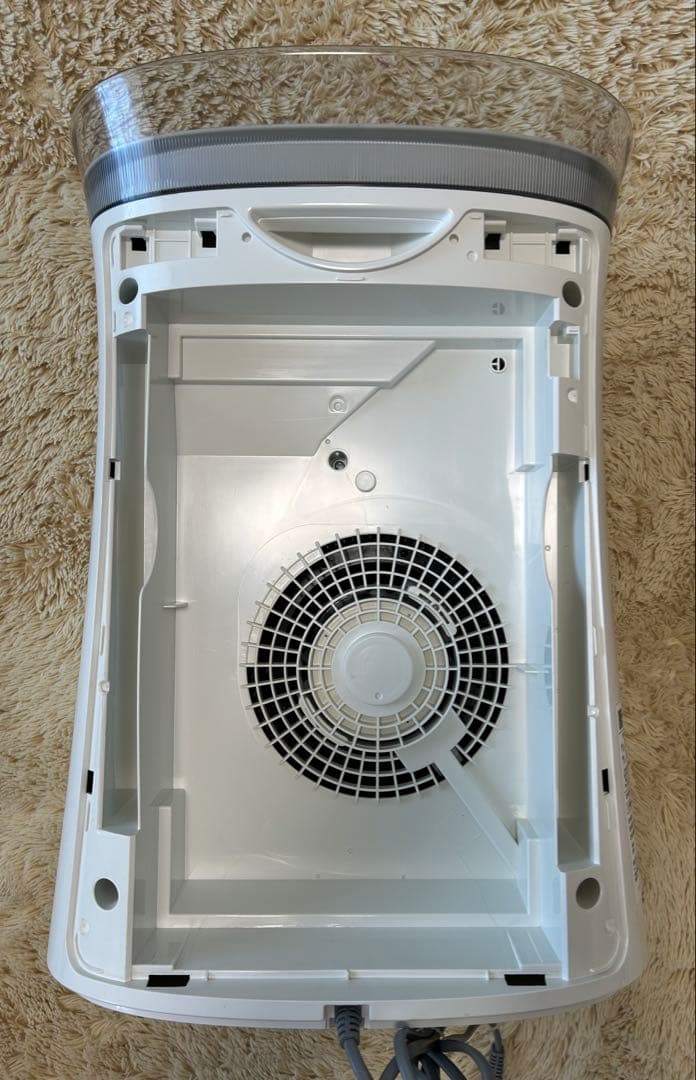 シャーププラズマクラスター7000空気清浄機FU-P50-W（新品フィルタ付）