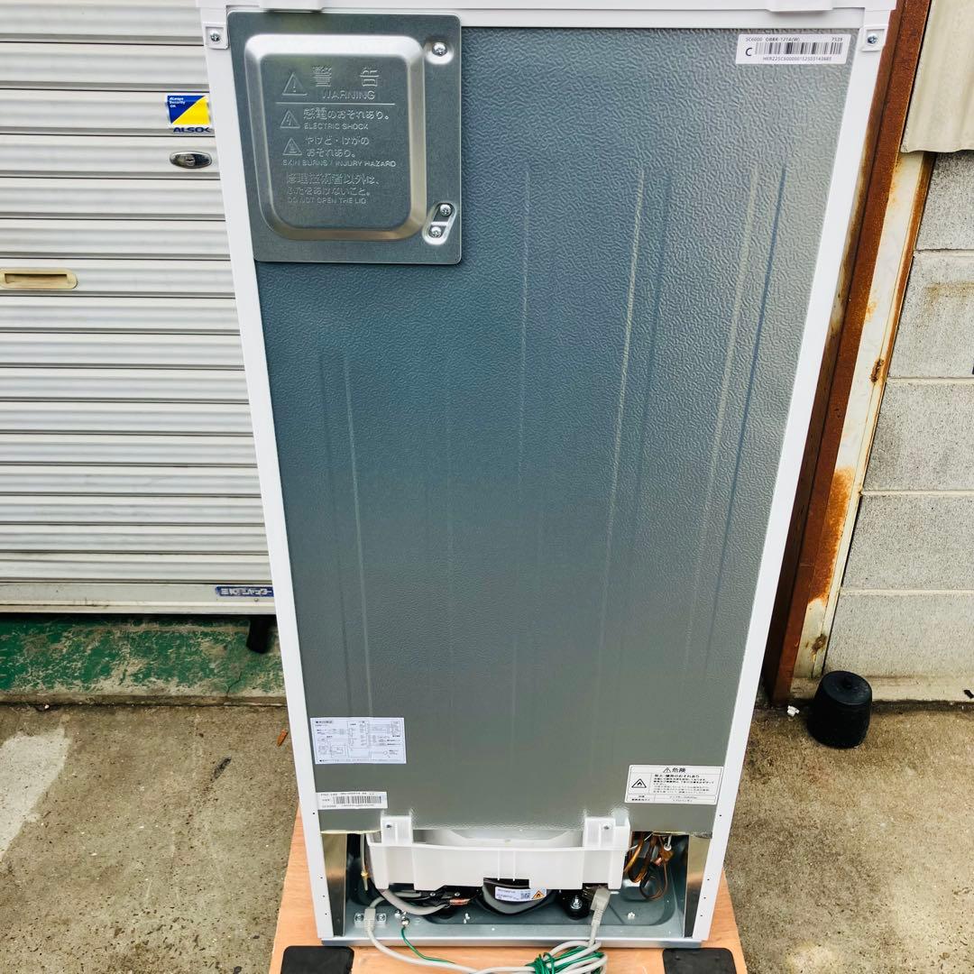 12r57. ハイアール 121L 冷凍冷蔵庫 OBBR-121A 2025年製