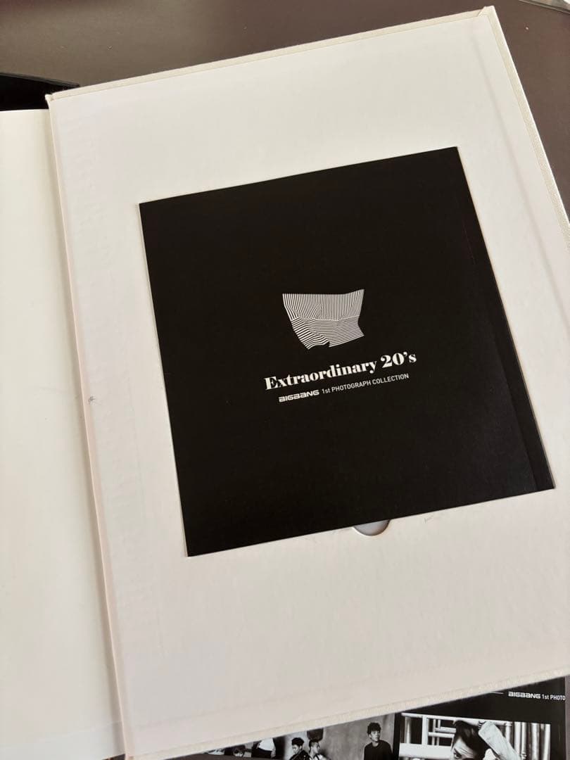 BIGBANG Extraordinary 20's 写真集