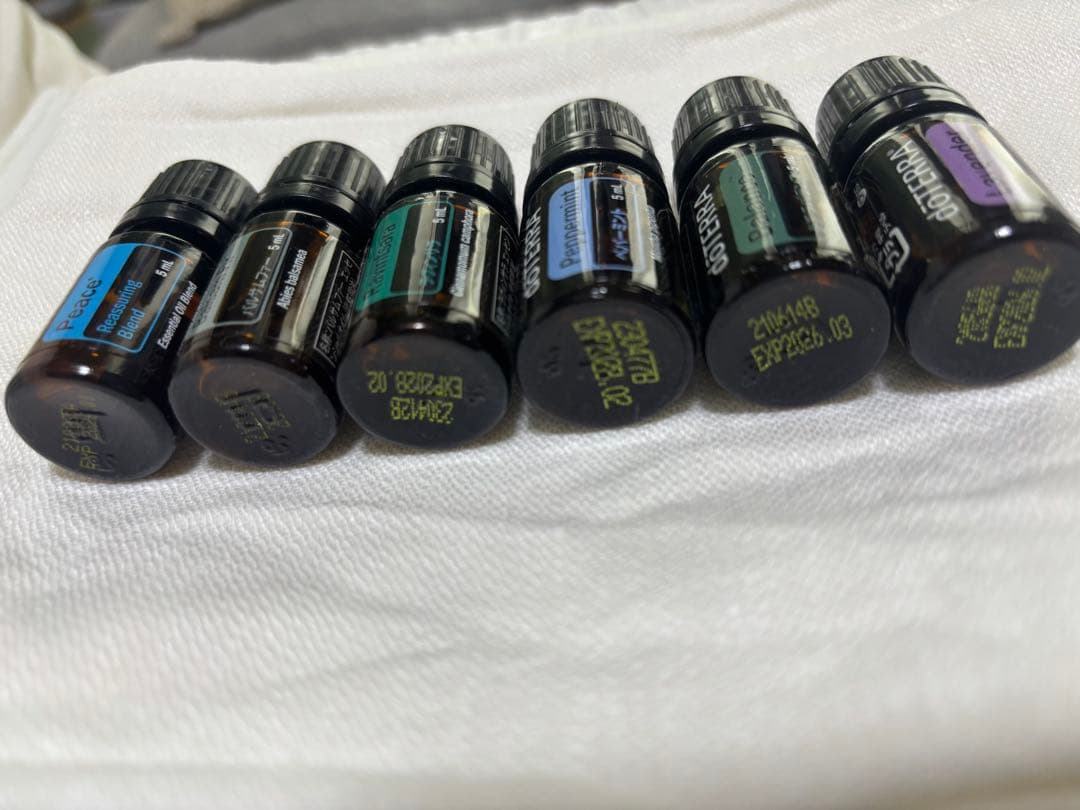 ハナマリモ様用　ドテラ　エッセンシャルオイルおまとめ