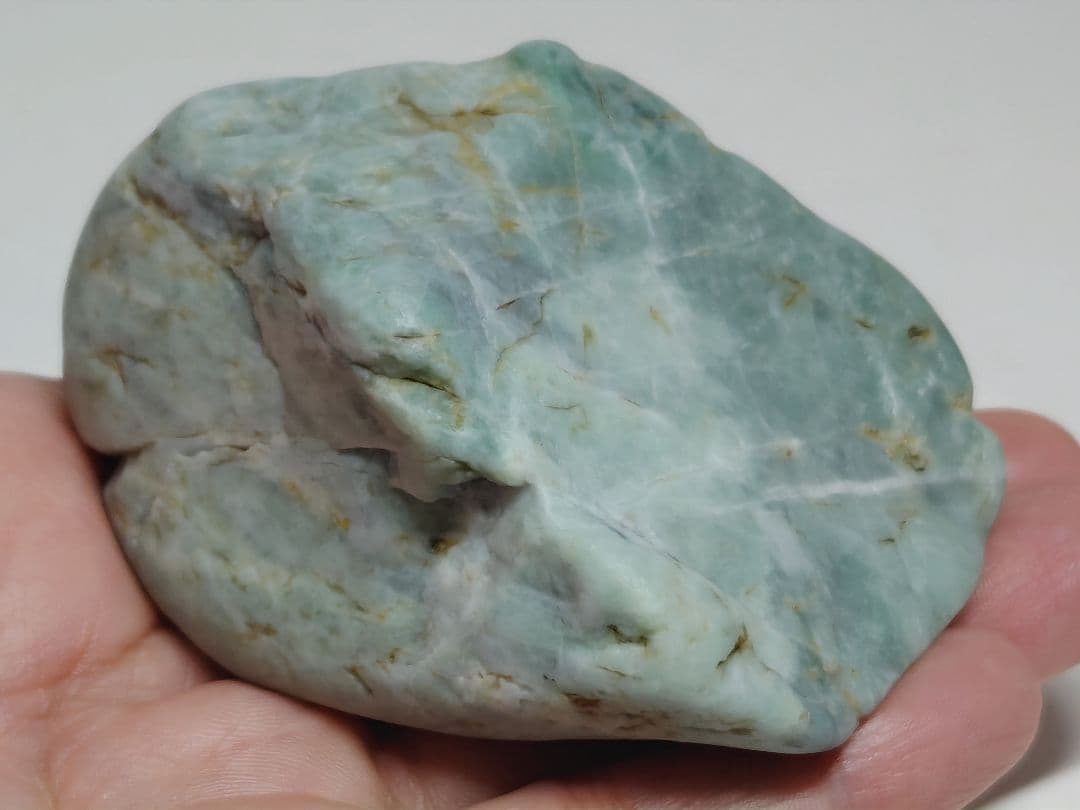 灰緑 319g 翡翠 ヒスイ 原石 鑑賞石 自然石 誕生石 鉱物 鉱石 水石