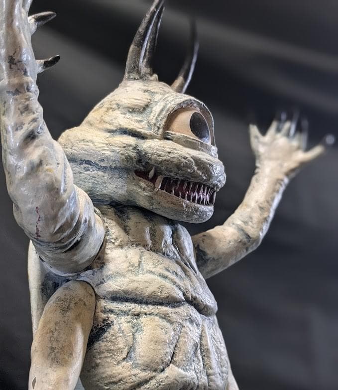 バクラー「スペクトルマン」登場怪獣（マーミット）塗装済完成品ビニパラ金剛