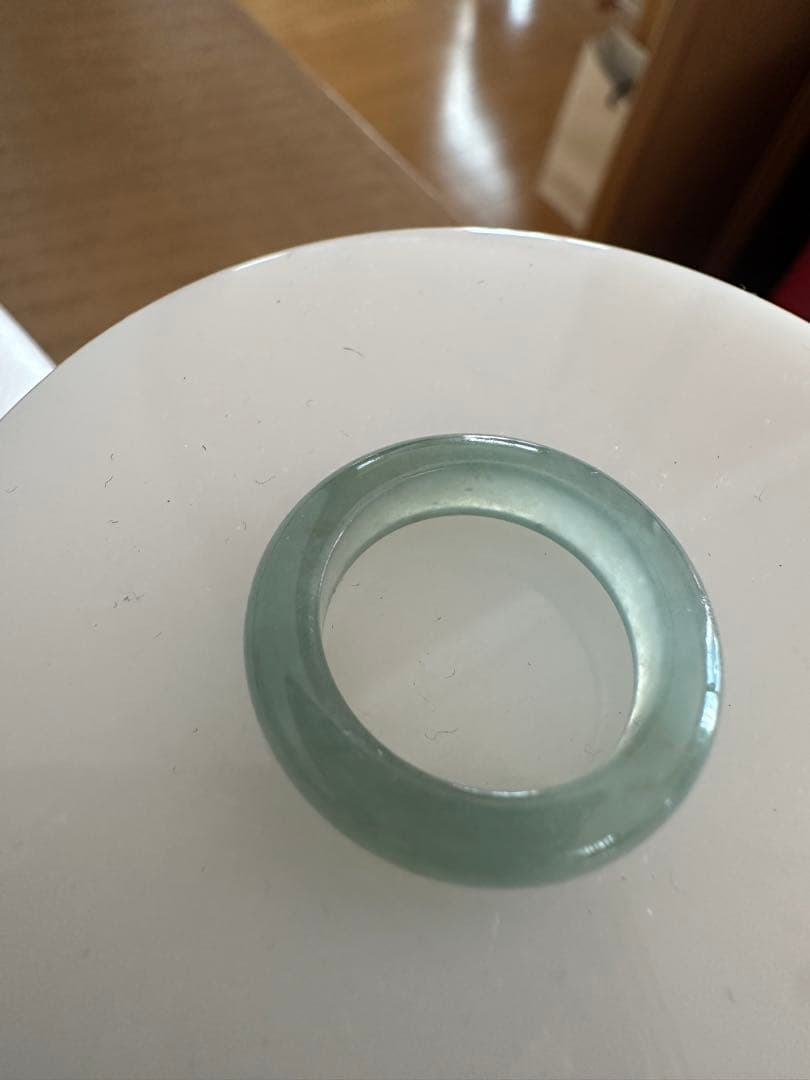 非常にレベル高い纯天然ジェダイト本翡翠リング 淡い青緑色 健康アクセサリー