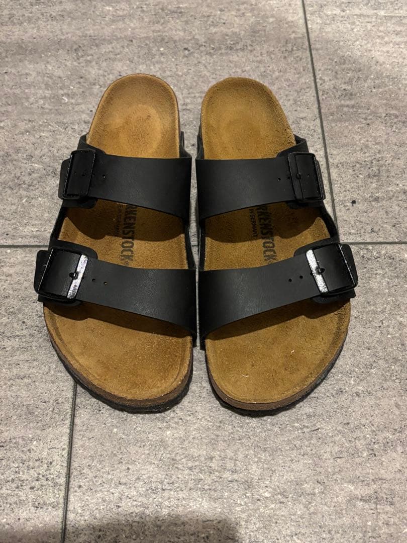 BIRKENSTOCK ビルケンシュトック　ブラック　サンダル　アリゾナ