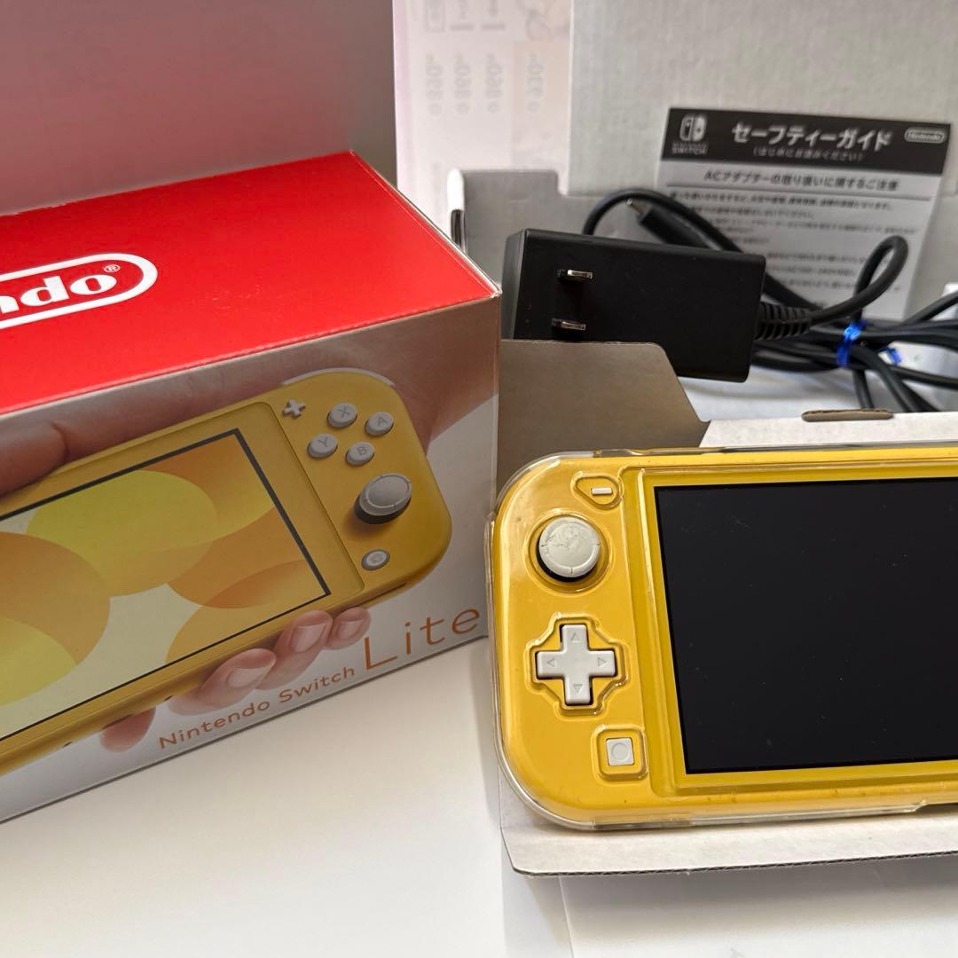 Nintendo Switch Lite Yellow 本体　ACアダプター付き