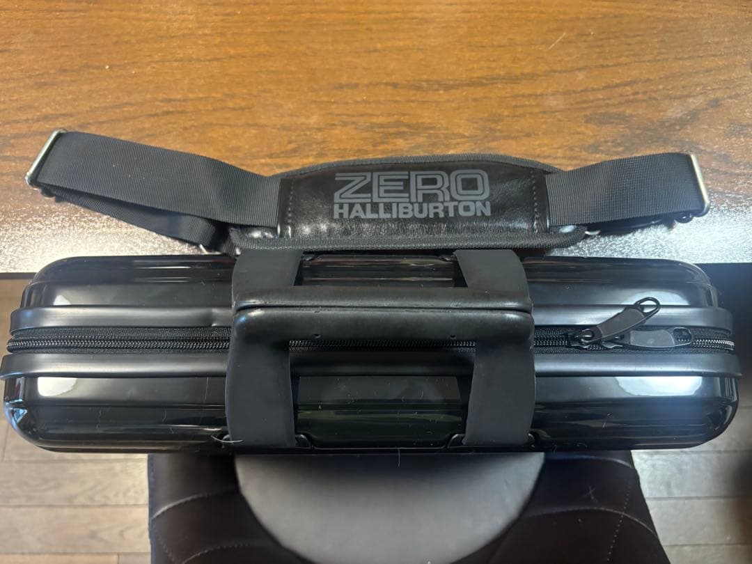 【新品未使用】ZERO HALLIBURTON アタッシュケース ブラック