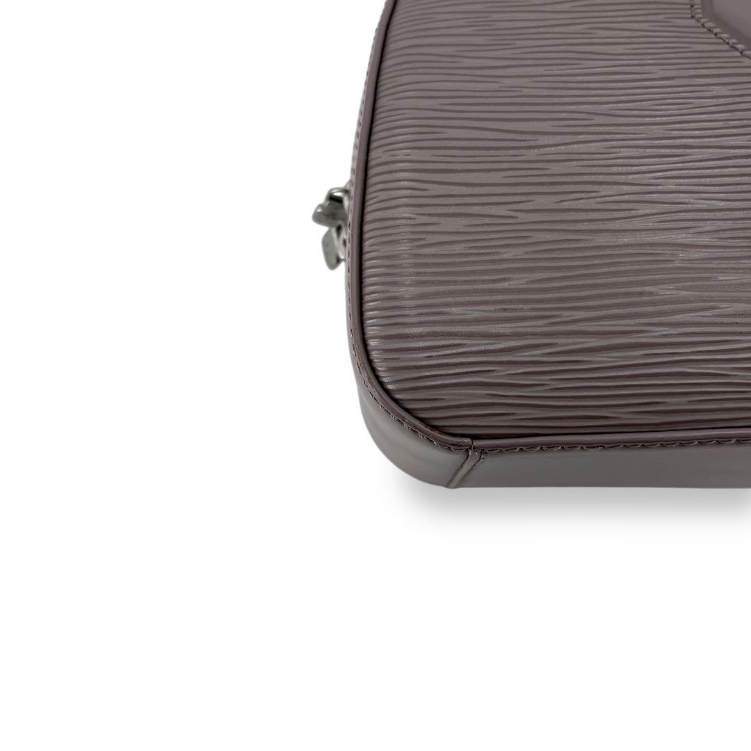 ルイヴィトン　ハンドバッグ　ジャスミン　エピ　型押しロゴ　ラベンダー　ライラック