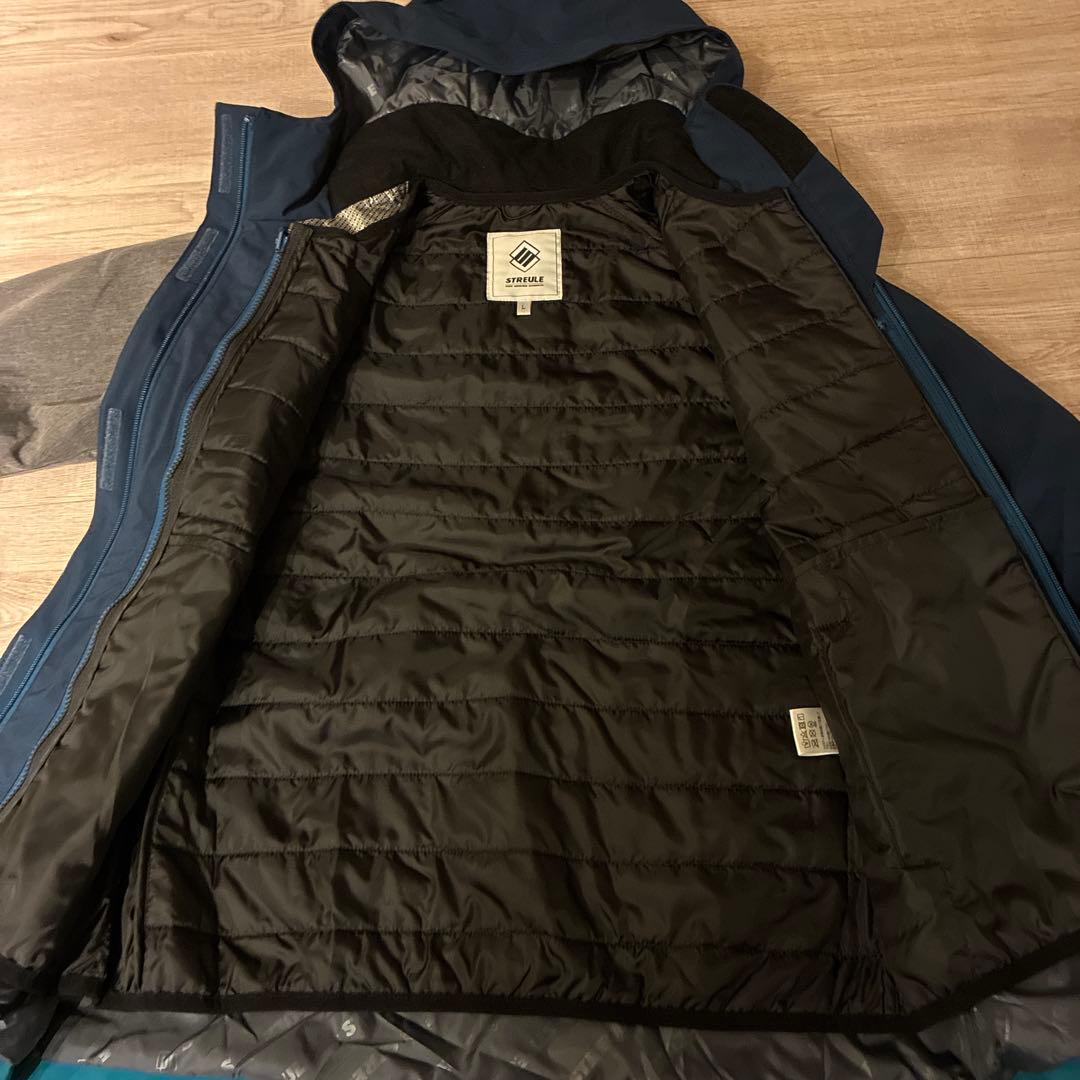 未使用 streule スキーウェア スノボードウェア 上下セット L