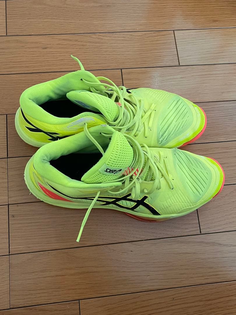 ASICS バレーボールシューズ 蛍光イエロー