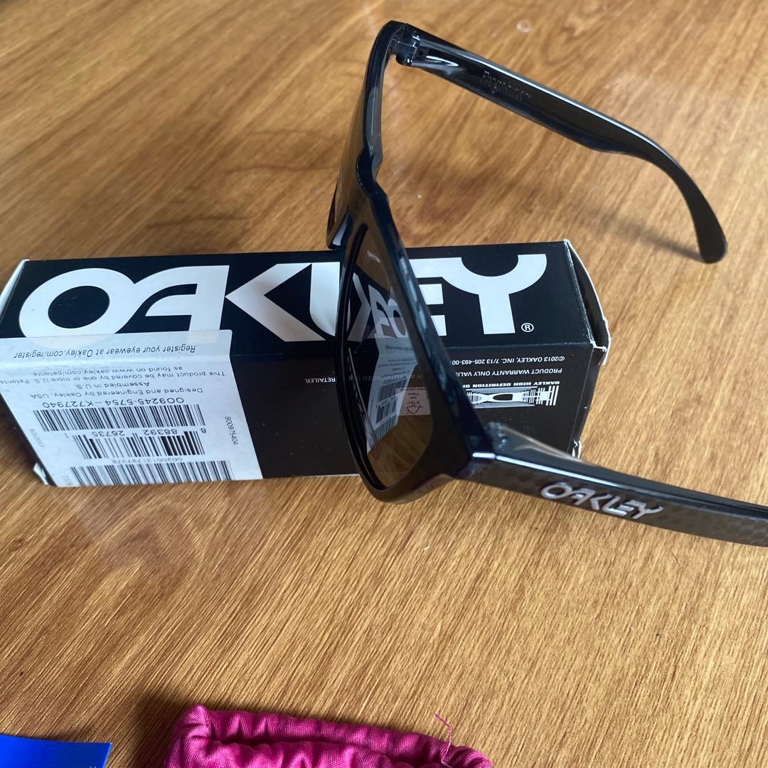 Oakley Frogskins ブラック アジアンフィット