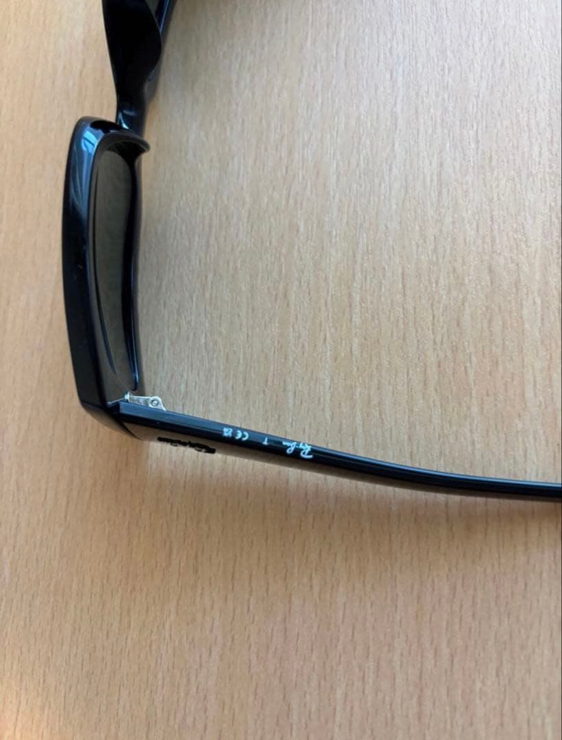 小物 Ray-Ban KILIANE RB4395F