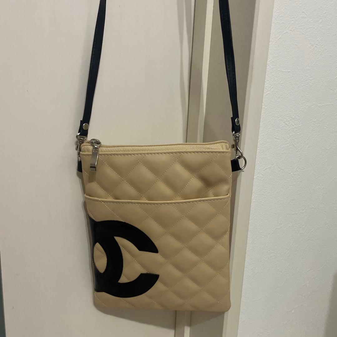 CHANELノベルティ カンボンライン キルティング ショルダーバッグ