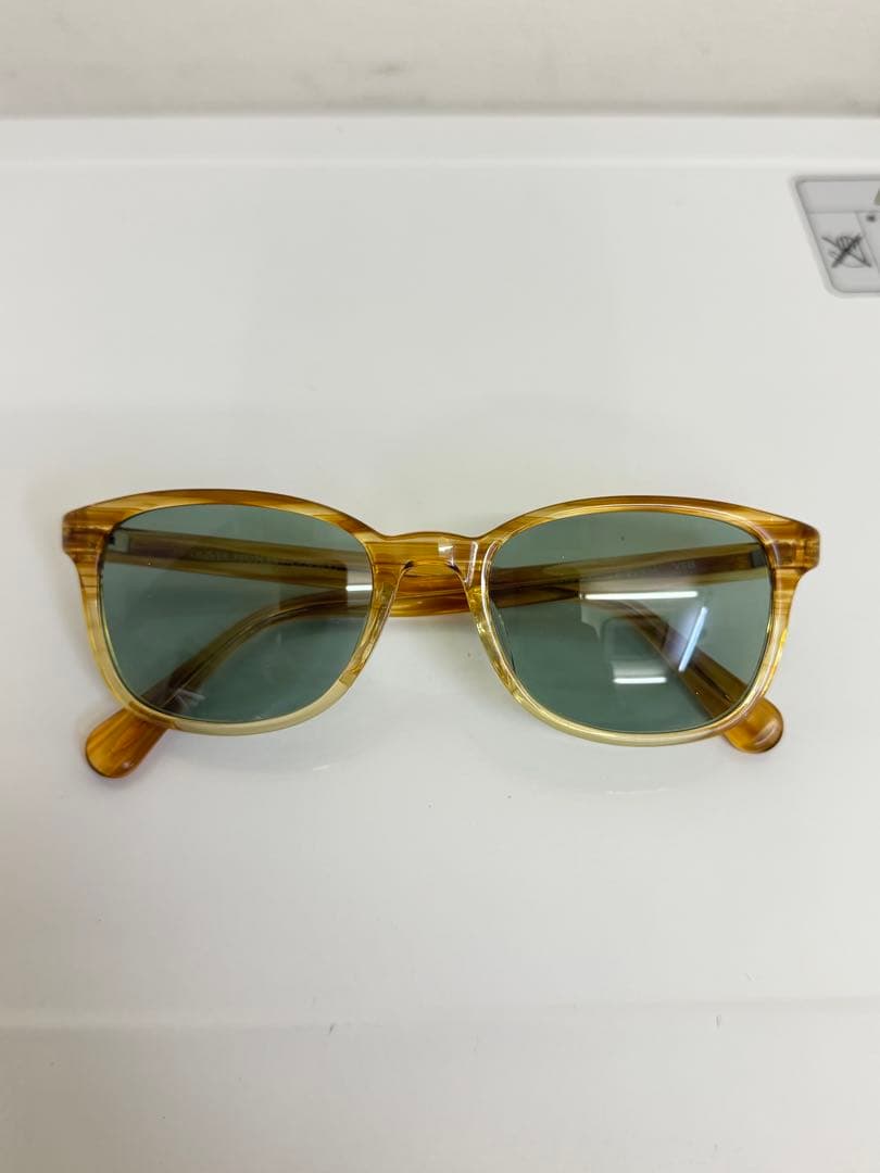 Oliver Peoples Argyle-Jグリーンレンズ 度なし サングラス