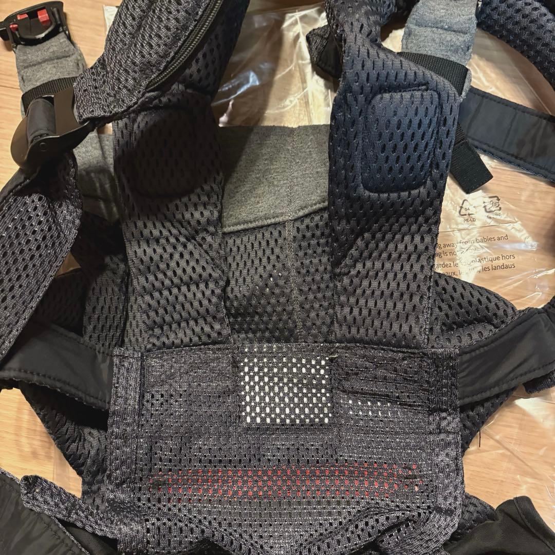 ぴくりん　ベビービョルン　ハーモニー　抱っこおんぶ紐