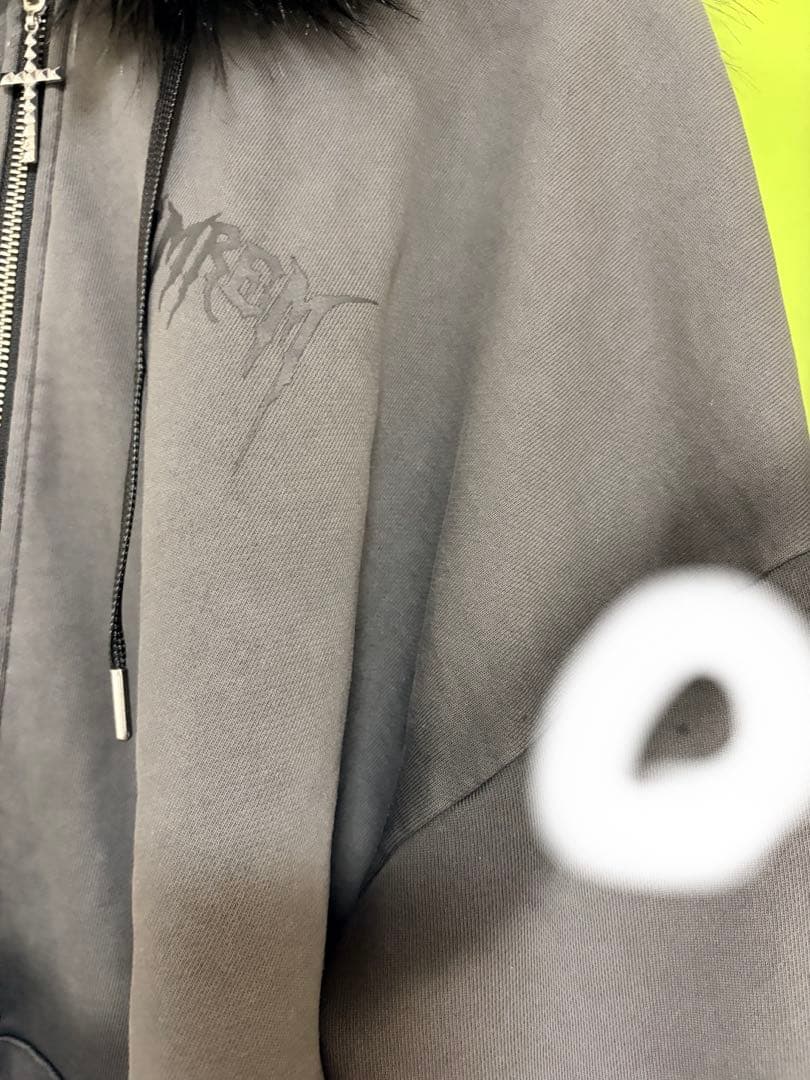 ディムモアール DIMREM 超ハトメファーフード パーカー グレー