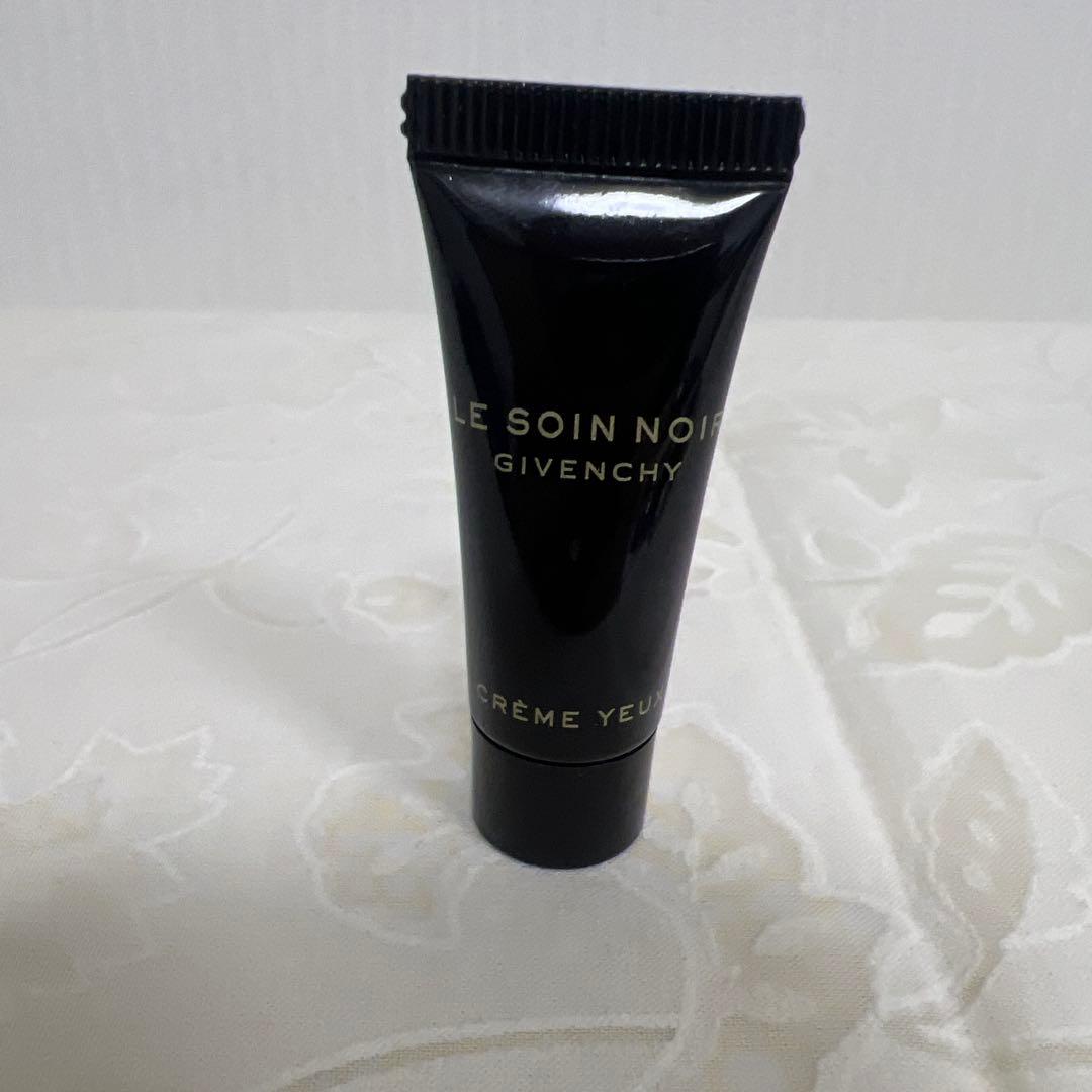 【新品】ジバンシー ソワンノワール スペシャル5点セット　28,000円相当