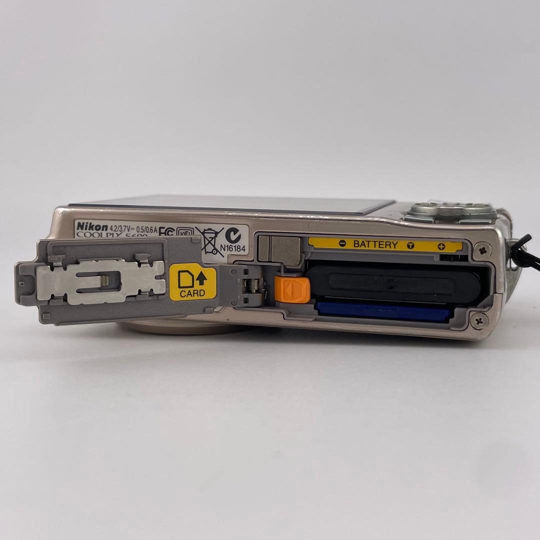 実写美⭕️美品【動作確認済み】Nikon COOLPIX S600 デジカメ